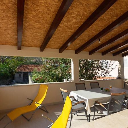 Apartman Marel Žrnovnica Zewnętrze zdjęcie