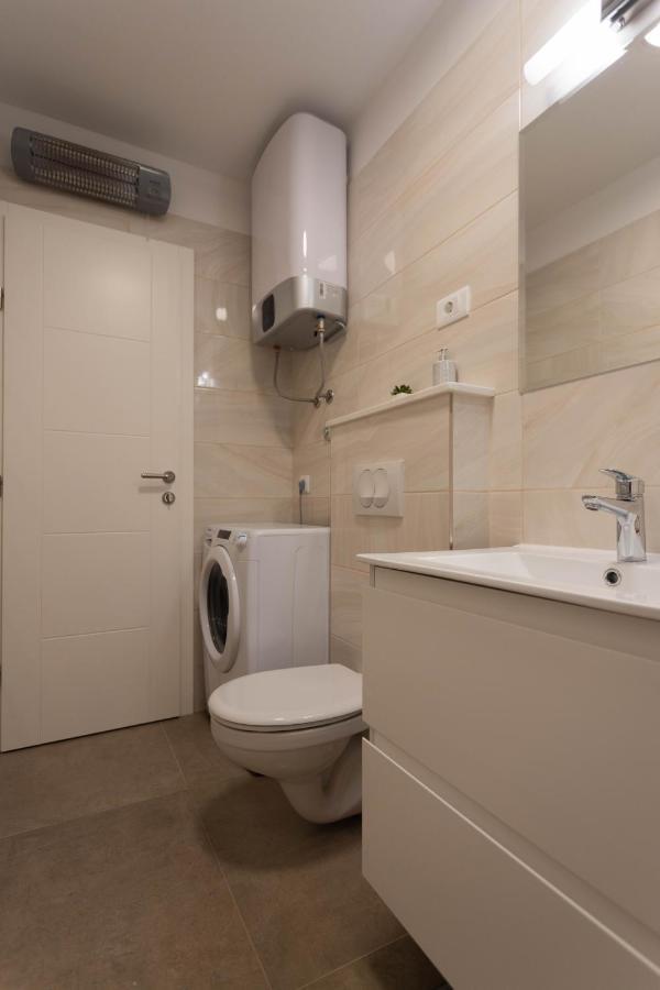 Apartman Marel Žrnovnica Zewnętrze zdjęcie